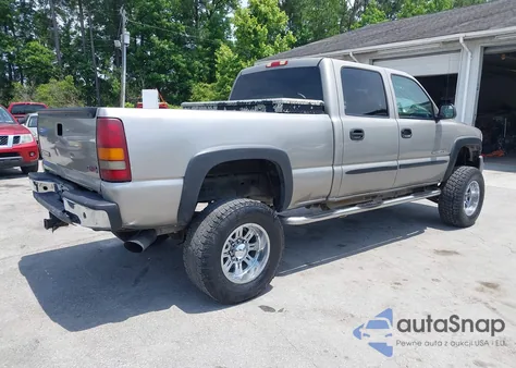 2003 GMC Sierra 2500Hd z USA, uszkodzony, nr VIN 1GTHK23103F130049